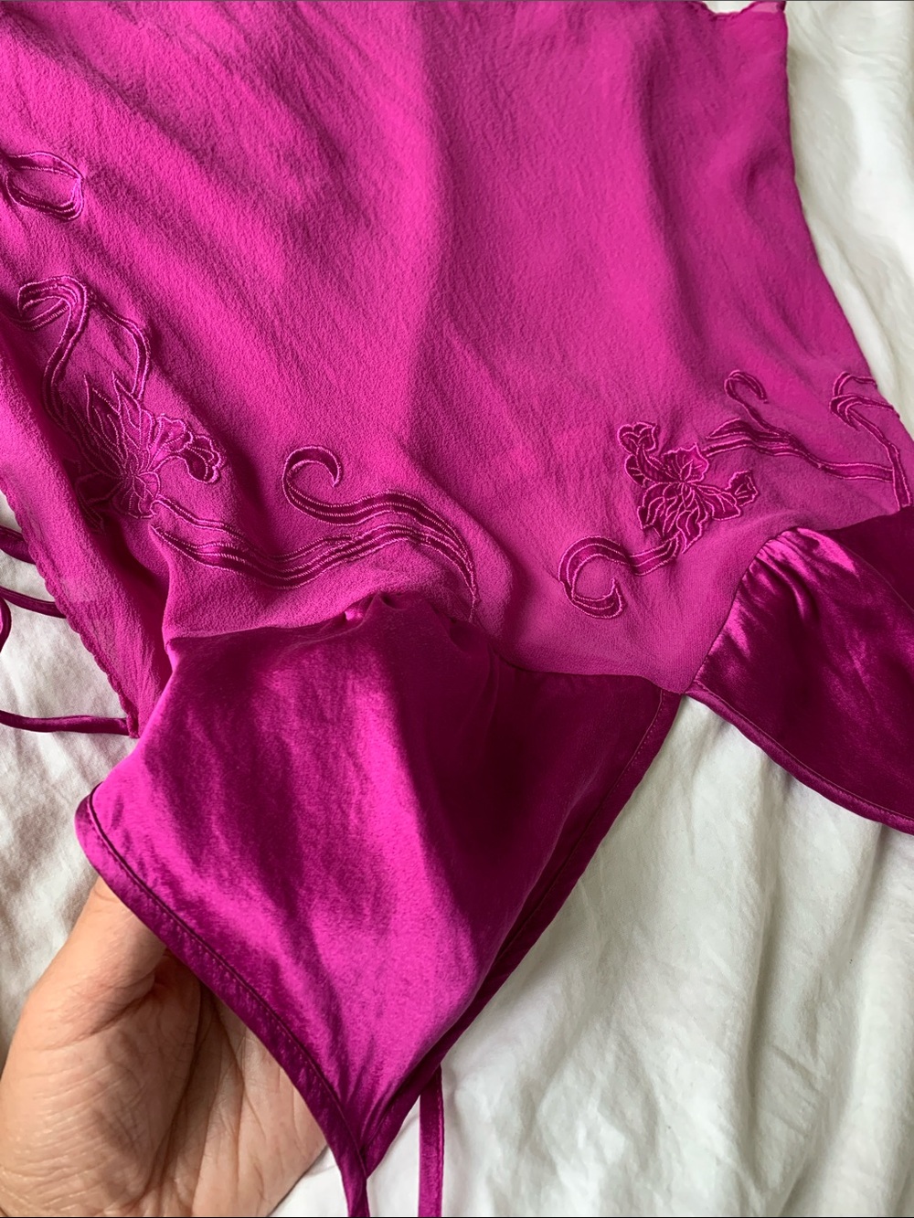 Vintage 100 silk Victoria's Secret Magenta Lace-Accent Slip Chemise/dress - Picture 8 of 16
